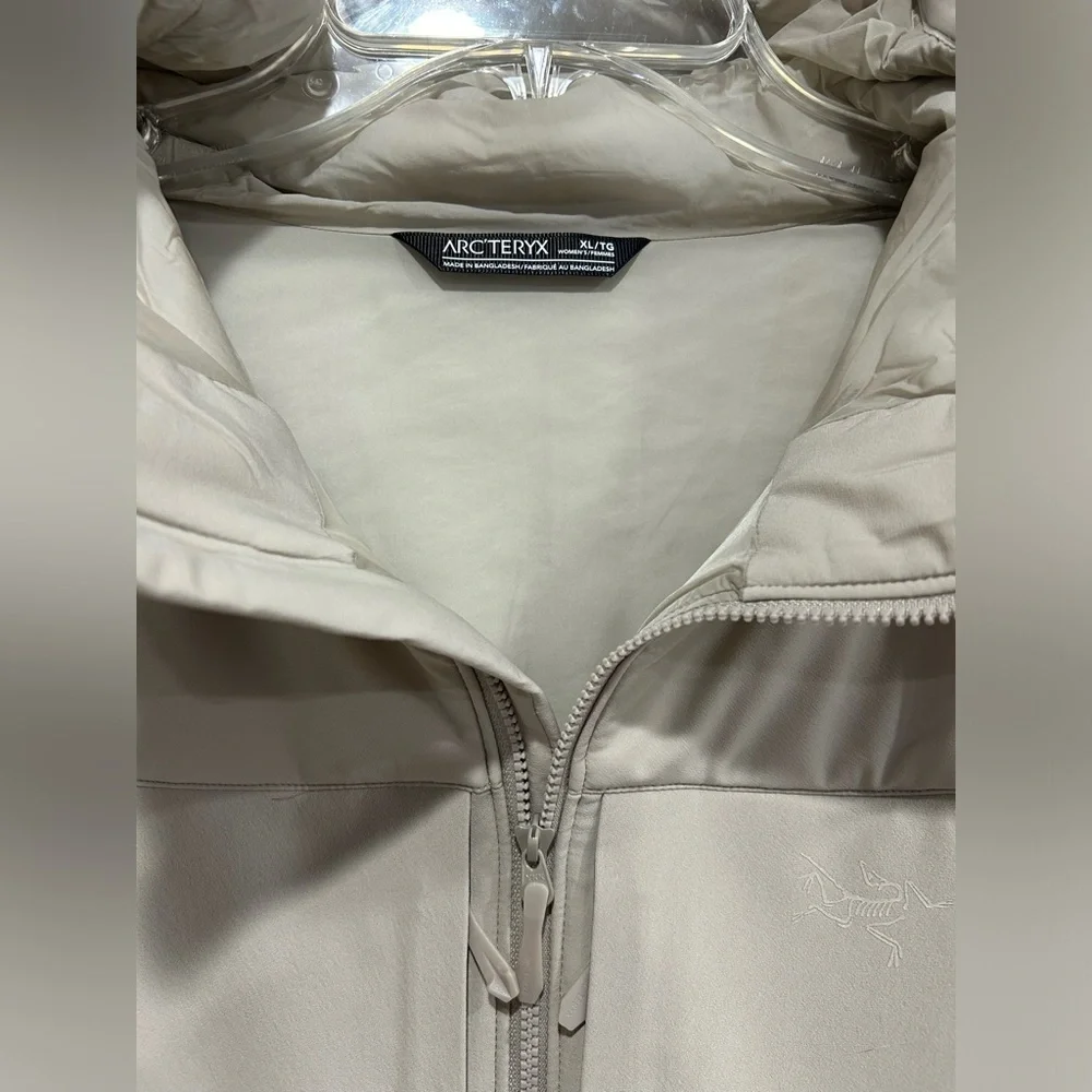 Arc’teryx Women's XL Proton Heavyweight Hoody Rune Cream Tan NWT Jacket Ski Snow